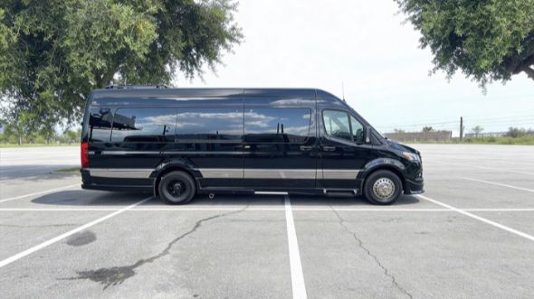 nashville private event sprinter van rental