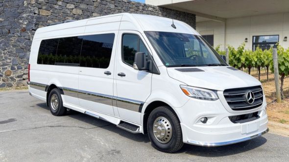 nashville wine tour sprinter van rental