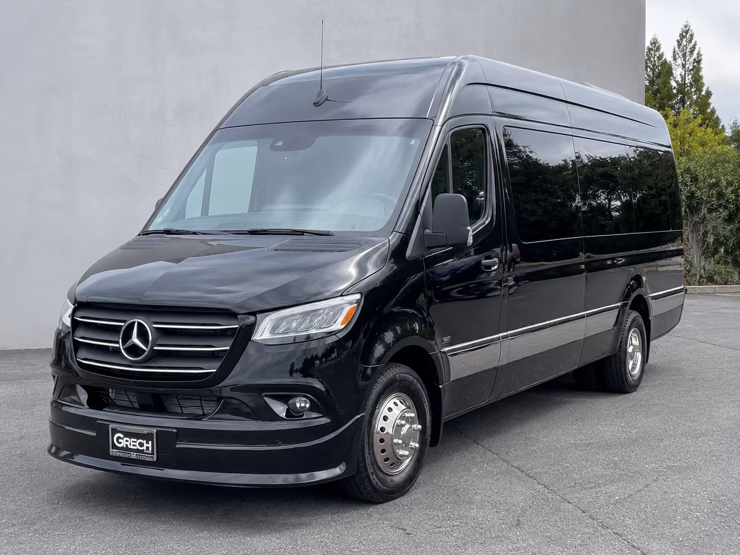 nashville 8 passenger sprinter van